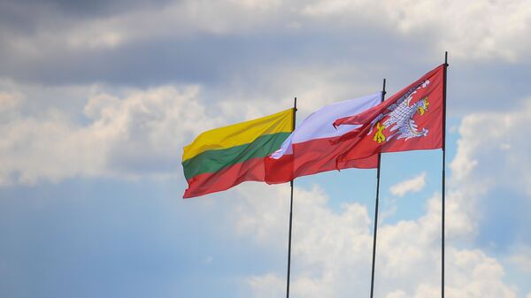 Флаги Польши и Литвы - Sputnik Латвия
