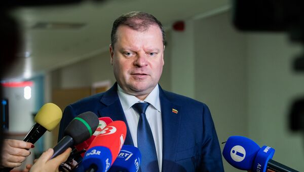 Премьер-министр Литвы Саулюс Сквернялис - Sputnik Latvija