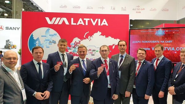 Латвийская делегация на выставке TransRussia 2019 - Sputnik Латвия
