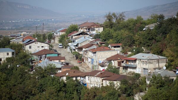 Город Степанакерт самопровозглашенной Республики Нагорный Карабах. Архивное фото - Sputnik Латвия