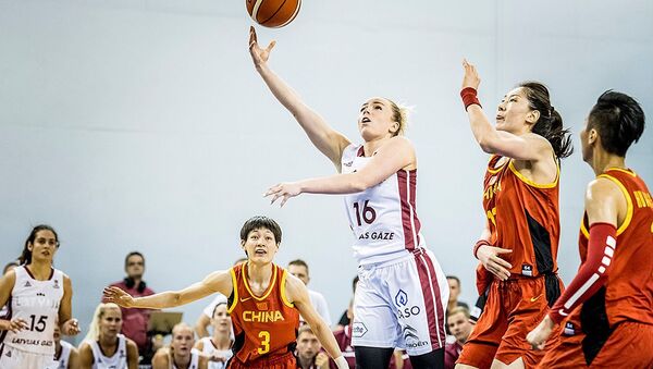 Баскетбольный матч между сборной Латвии и сборной Китая - Sputnik Латвия