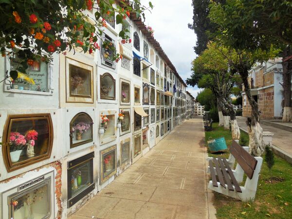 Главное кладбище города Сукре в Боливии - Sputnik Латвия