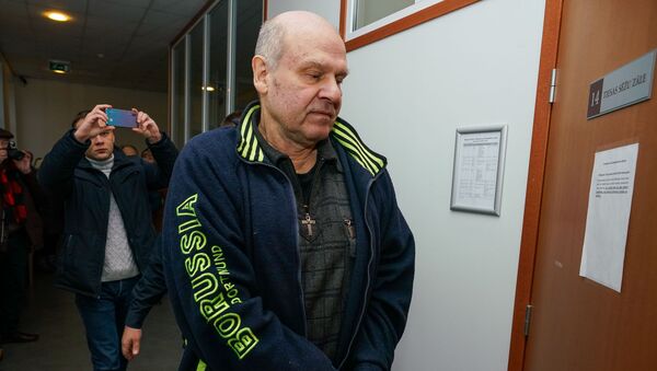 Олег Бурак в Суде Видземского предместья Риги - Sputnik Latvija
