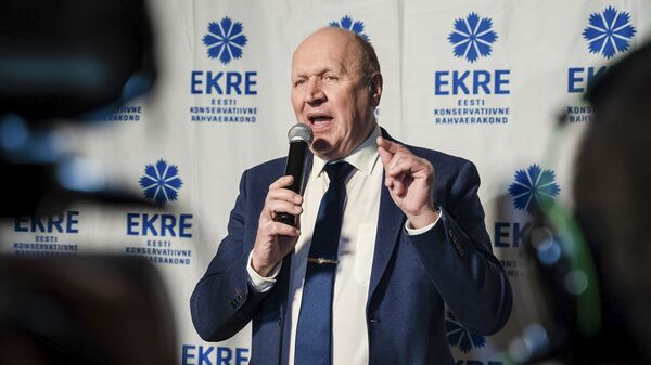 Igaunijas Konservatīvās tautas partijas (EKRE) dibinātājs un bijušais valsts iekšlietu ministrs Marts Helme - Sputnik Latvija
