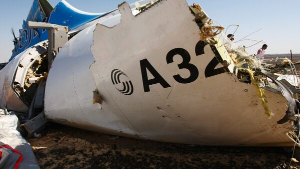Место крушения российского самолета Airbus A321 в Египте - Sputnik Латвия