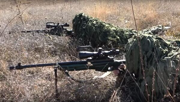 Снайперы ЮВО осваивают скоростную стрельбу - Sputnik Латвия