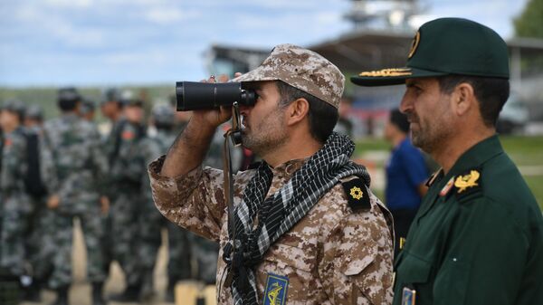 Военнослужащие армии Ирана, архивное фото - Sputnik Latvija