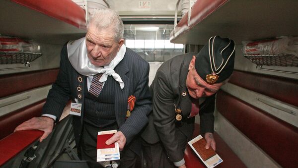 Поезд памяти с ветеранами отправился из Калининграда - Sputnik Latvija