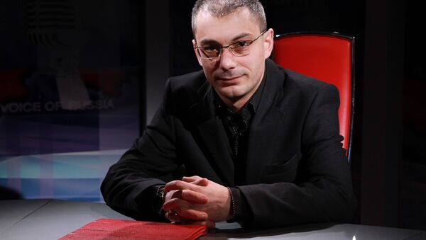 Rakstnieks un publicists Armens Gasparjans. Foto no arhīva - Sputnik Latvija