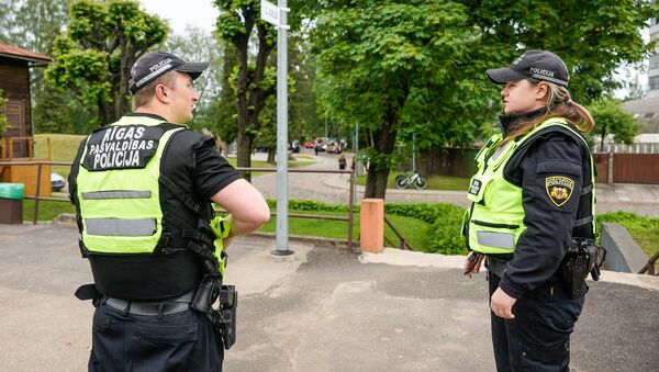 Полицейские на улицах Риги - Sputnik Латвия