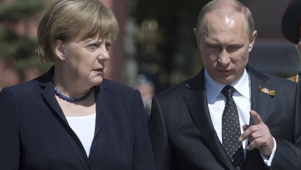 Krievijas Federācijas prezidents Vladimirs Putins un Vācijas kanclere Angela Merkele. Foto no arhīva - Sputnik Latvija