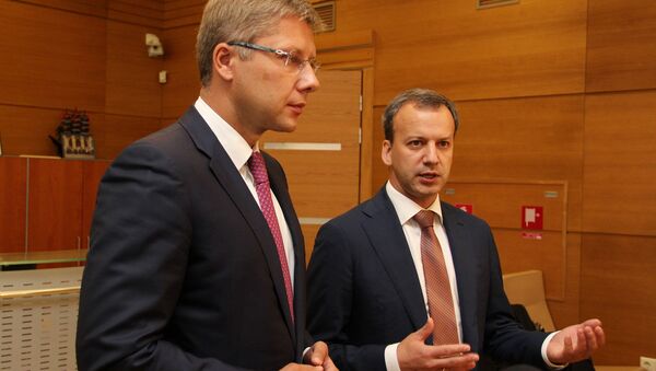 Встреча мэра Риги Нила Ушакова с вице-премьером России Аркадием Дворковичем - Sputnik Латвия