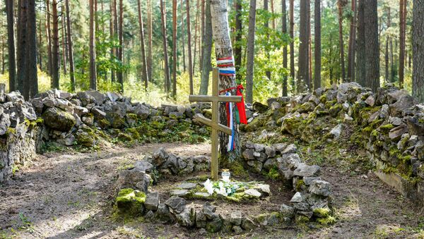 Православное гарнизонное кладбище в Саласпилсе - Sputnik Latvija
