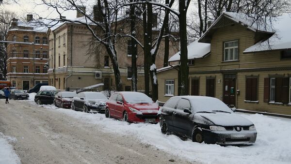 Зимняя дорога в Риге - Sputnik Латвия