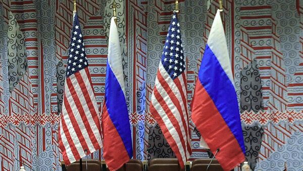 Флаги США и России - Sputnik Latvija