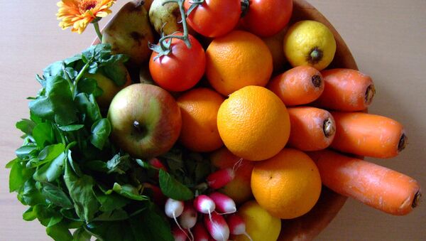 Фрукты и овощи - здоровое питание - Sputnik Latvija