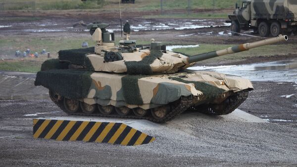 Танк Т-90МС - Sputnik Латвия