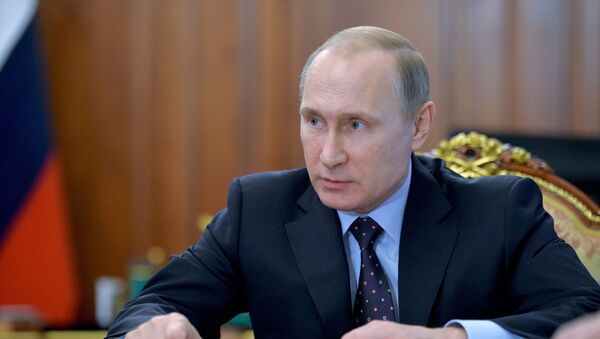 Президент РФ В. Путин провел совещание по экономическим вопросам - Sputnik Латвия