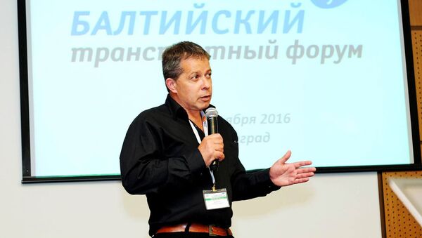 Политолог и журналист Андрей Татарчук - Sputnik Латвия