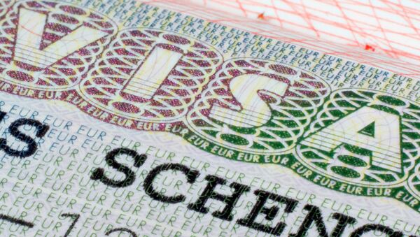 Шенгенская виза в паспорте - Sputnik Latvija