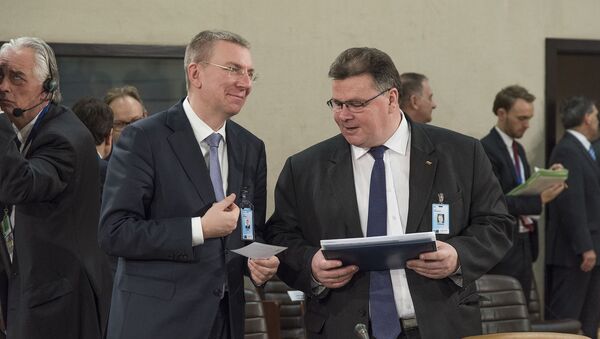 Министр иностранных дел Латвии Эдгарс Ринкевичс и министр иностранных дел Литвы Линас Линкявичюс - Sputnik Латвия