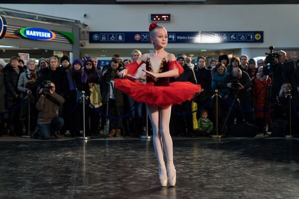 23-й Международный балтийский фестиваль балета. Открытие фестиваля в здании Рижского железнодорожного вокзала - Sputnik Латвия