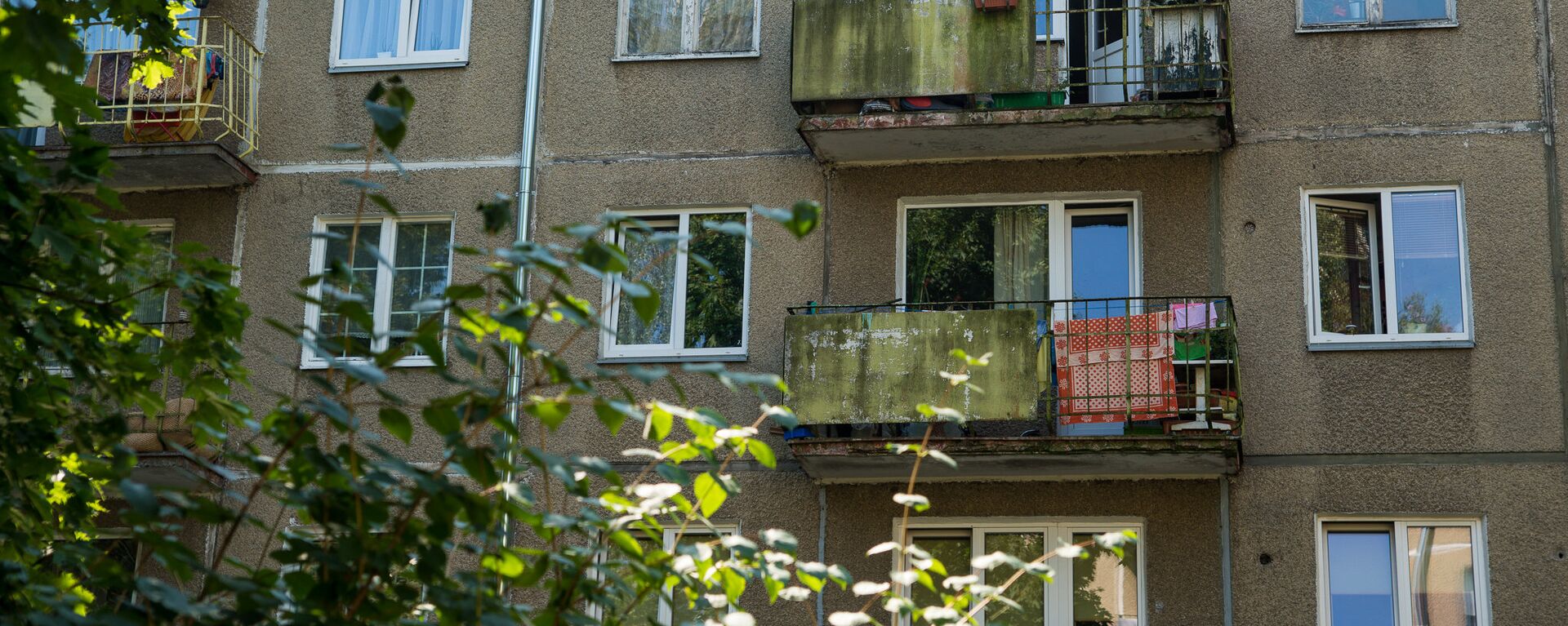 Многоквартирный дом по адресу ул. Юглас 37 - Sputnik Латвия, 1920, 20.08.2021